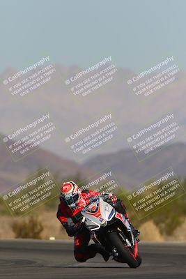 media/Nov-06-2023-Moto Forza (Mon) [[ce023d0744]]/3-Intermediate Group/Session 3 (Turn 5)/